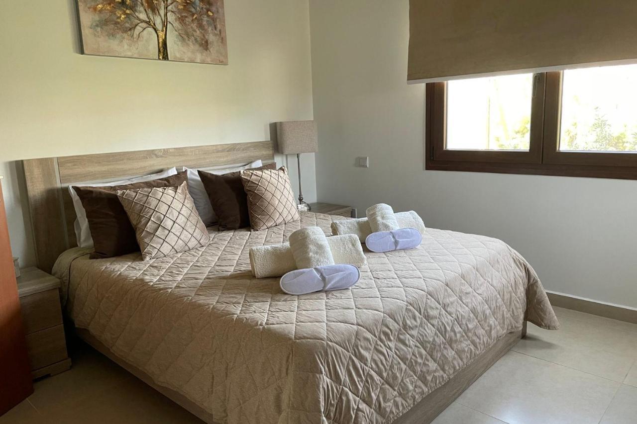 פאהיה Eleona'S Royal Gardens By Yiota - Luxury 2 Bed Apartment In Exclusive Complex מראה חיצוני תמונה