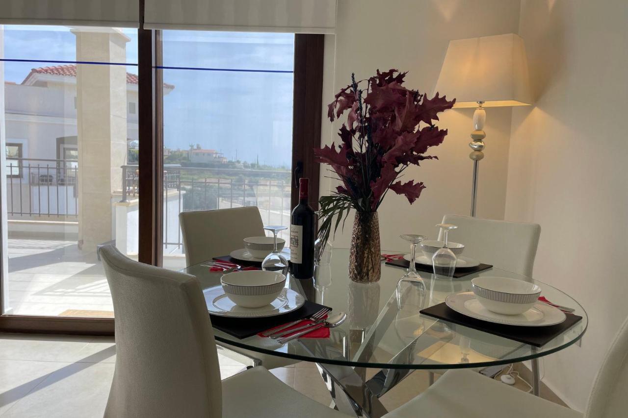 פאהיה Eleona'S Royal Gardens By Yiota - Luxury 2 Bed Apartment In Exclusive Complex מראה חיצוני תמונה