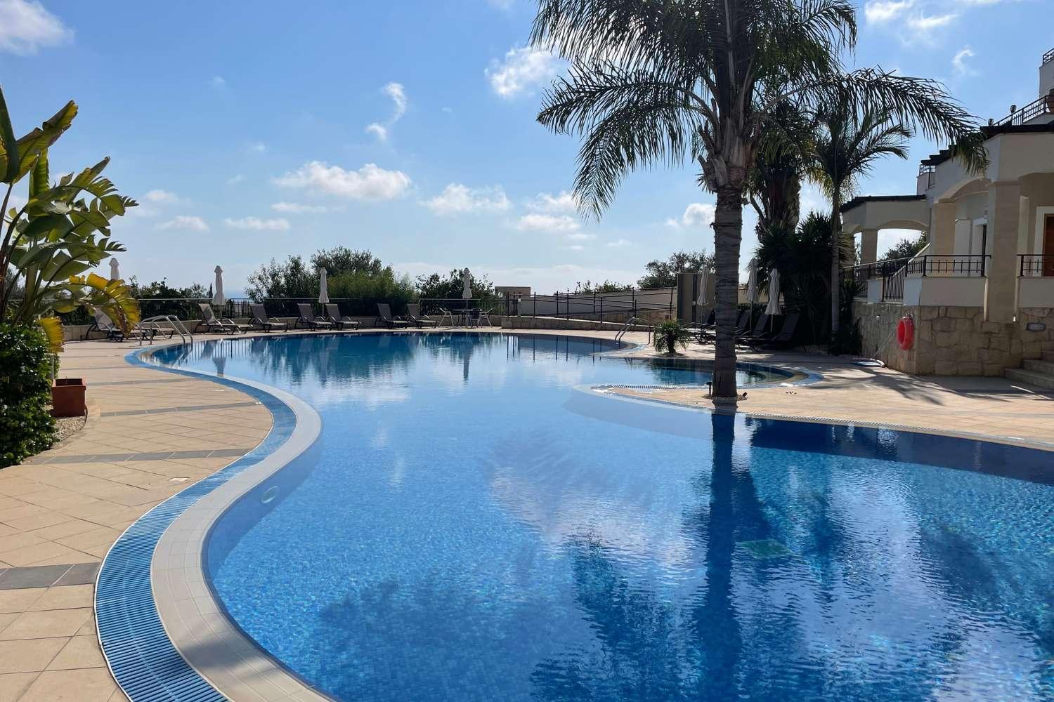 פאהיה Eleona'S Royal Gardens By Yiota - Luxury 2 Bed Apartment In Exclusive Complex מראה חיצוני תמונה