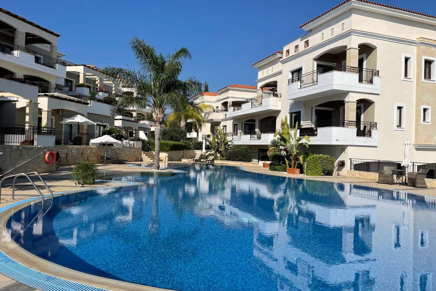 פאהיה Eleona'S Royal Gardens By Yiota - Luxury 2 Bed Apartment In Exclusive Complex מראה חיצוני תמונה